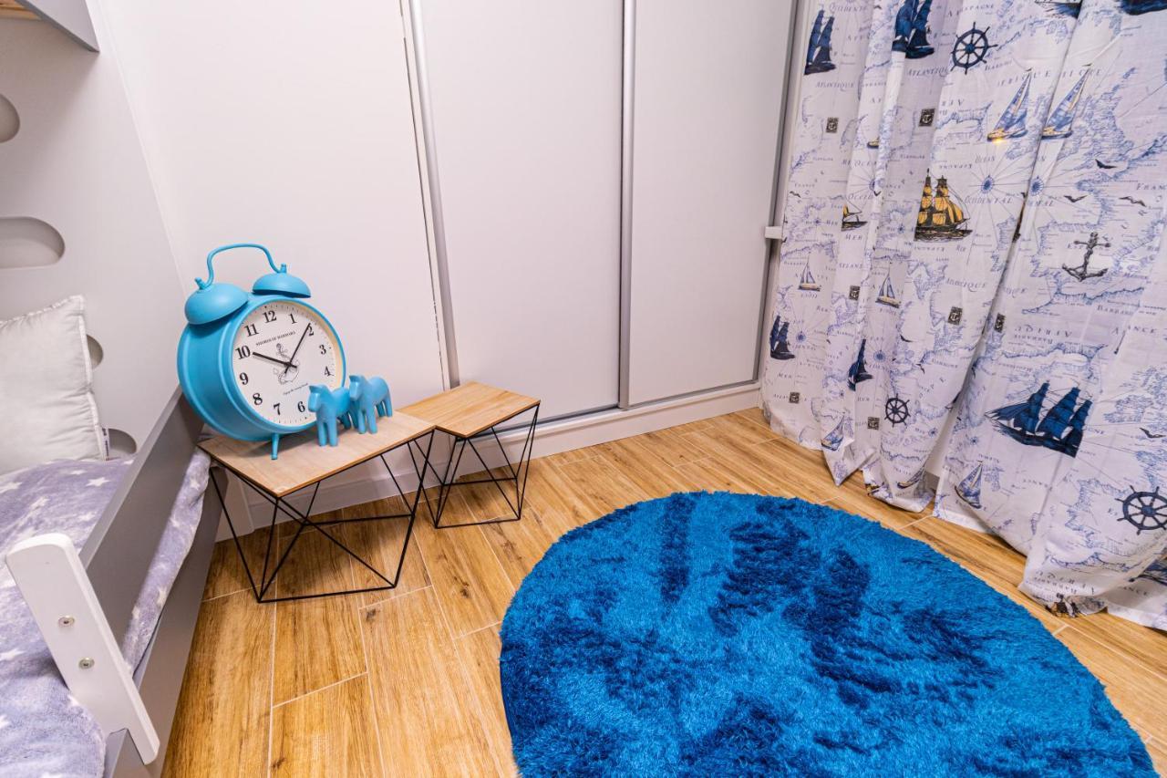 Apartament Srodmiescie Apartment Gdynia Bagian luar foto