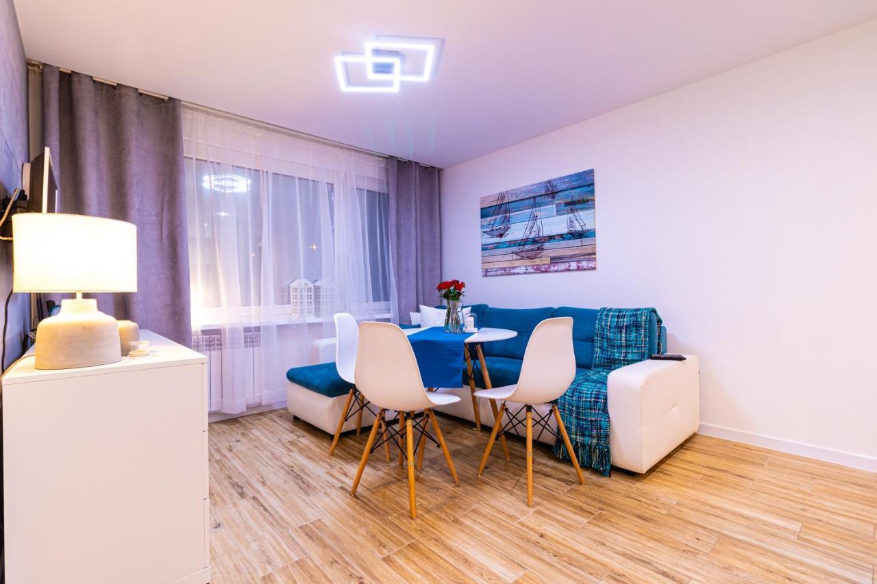 Apartament Srodmiescie Apartment Gdynia Bagian luar foto